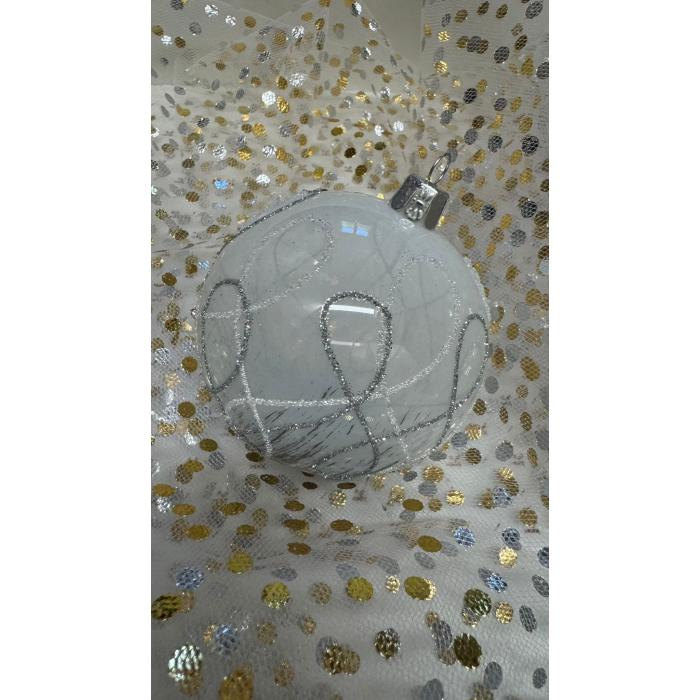 Baňka s ornamenty