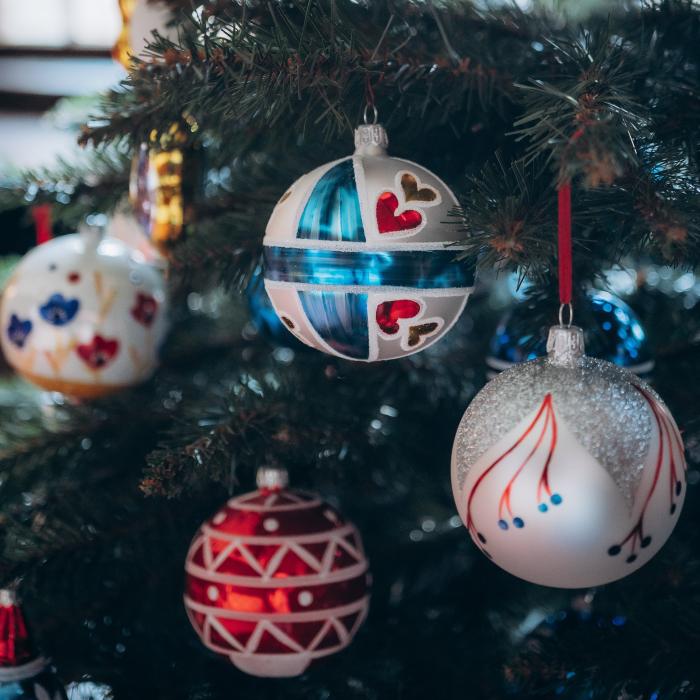 Skleněné vánoční ozdoby Retro - Koule se srdíčky a lampiony, 6 ks
