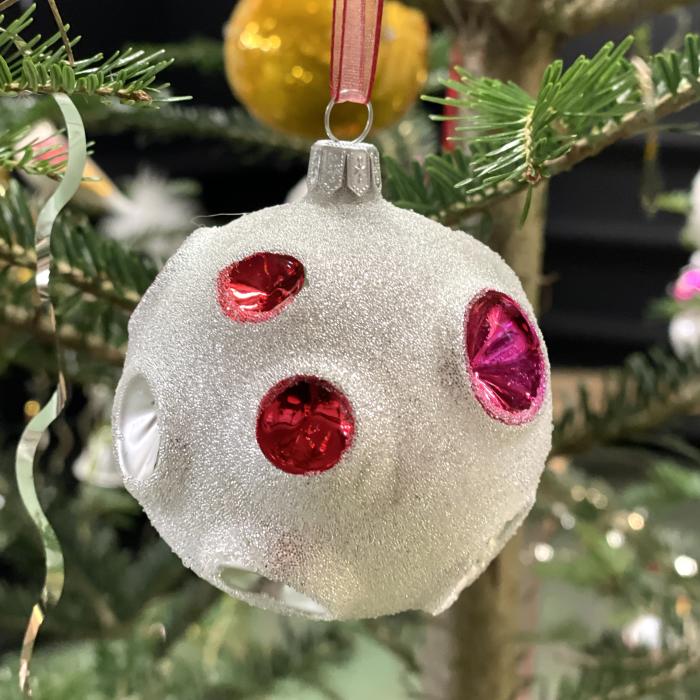 Skleněné vánoční ozdoby Retro - Koule píchané a košíčkem, 6 ks