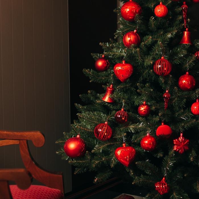 Skleněné vánoční ozdoby basic Red - Red zvonky a cibule, 4 ks