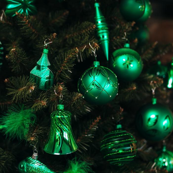 Skleněné vánoční ozdoby basic Green - Green kostelíky, 12 ks