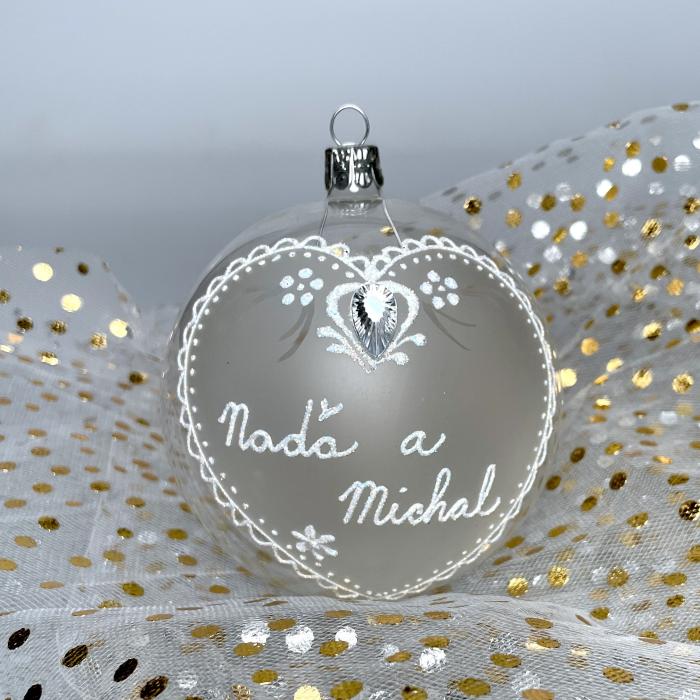 Svatební skleněná koule na přání - srdce (12cm)